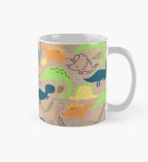 Taza clásica Fondo naranja claro dinosaurios patrón selva