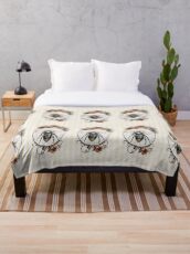 Bee a Queen Throw Blanket
