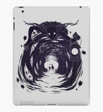 OtGW: If You Go into the Woods at Night... iPad Case/Skin