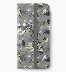 Treasure hunters iPhone Wallet/Case/Skin