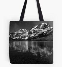 Sierras Tote Bag