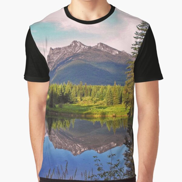 Montana Cabinet Mountains Graphic T-Shirt