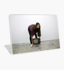 Weight of the Media Laptop Skin