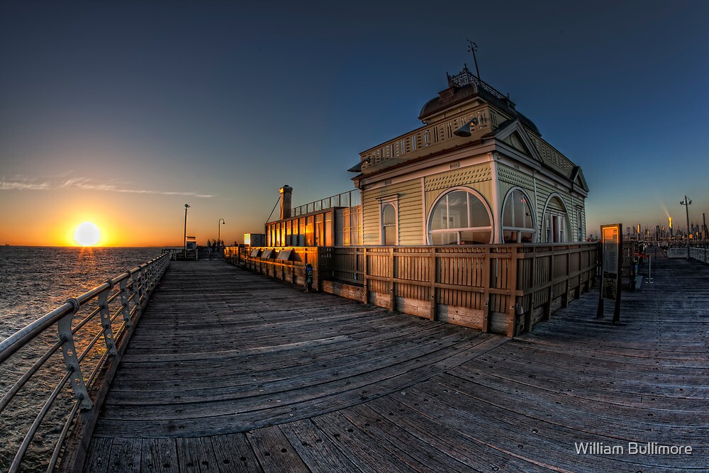 "St Kilda Pier Kiosk • Melbourne" by William Bullimore | Redbubble