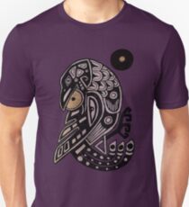 Camiseta unisex Cuervos roba el sol