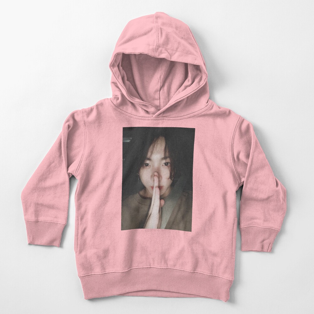 jungkook pink hoodie