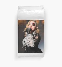 gadis seksi tiga madame x tigatiga #544435355!!7676383 Duvet Cover