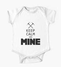 Minecraft - Behalte Ruhe und Mine Baby Body Kurzarm