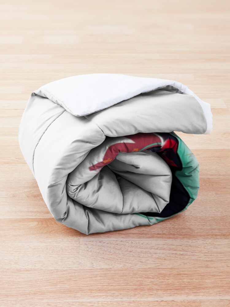 Alternate view of No Expectations Comforter