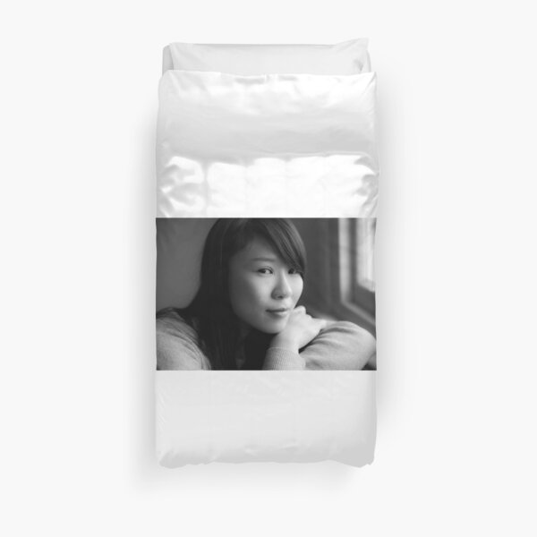 Portrait of a young woman Duvet Cover