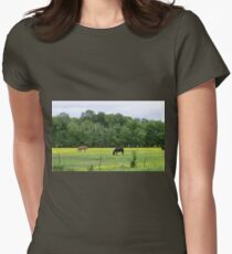 Pastureland Women's Fitted T-Shirt