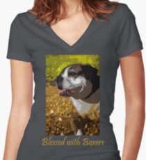 Zoe Women's Fitted V-Neck T-Shirt
