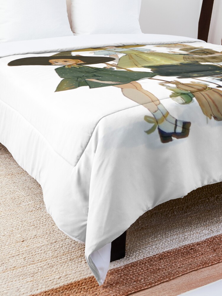 Alternate view of vintage witches ii Comforter