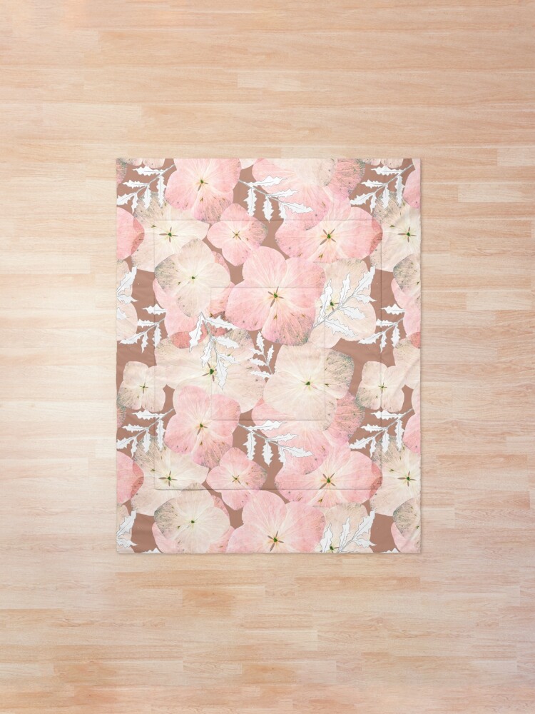 Alternative Ansicht von Hortensie Pastell Tagesdecke