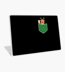 Reindeer Beer in Pocket Funny Christmas Gift for Beer Lover Laptop Folie