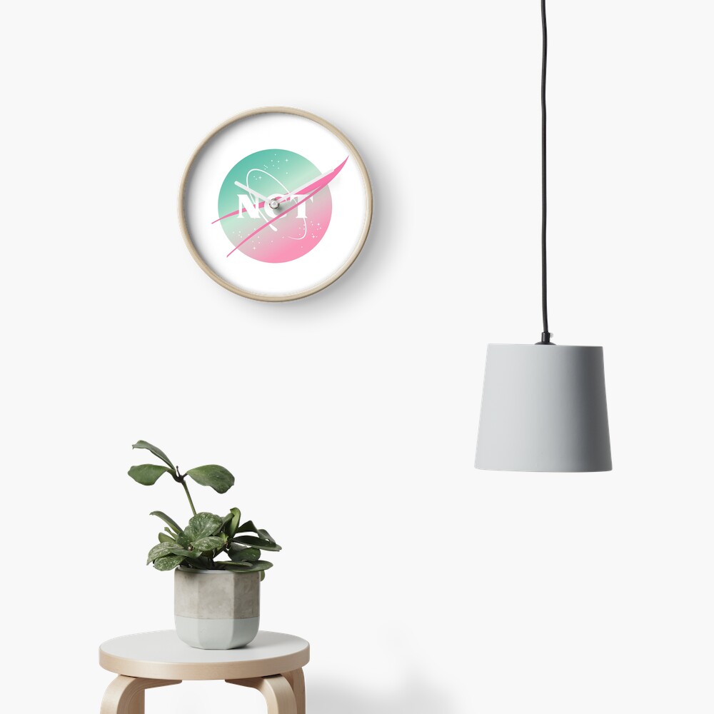 NCT nasa inspired logo Reloj