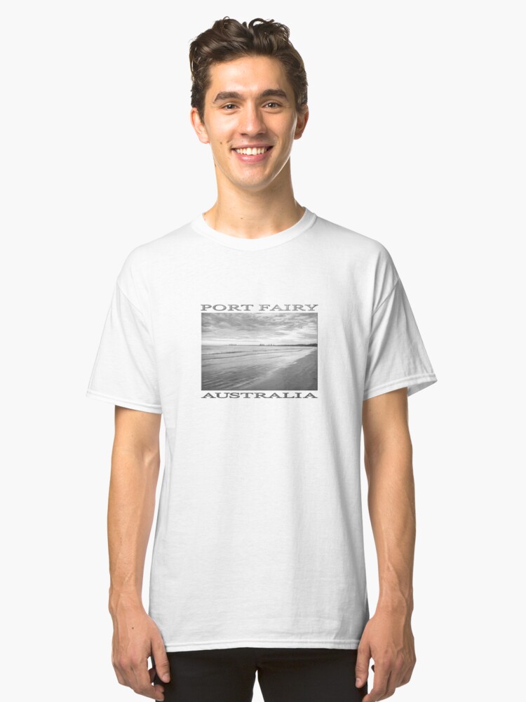 Alternate view of Sunrise at Port Fairy (b&w graphic sketch) Classic T-Shirt
