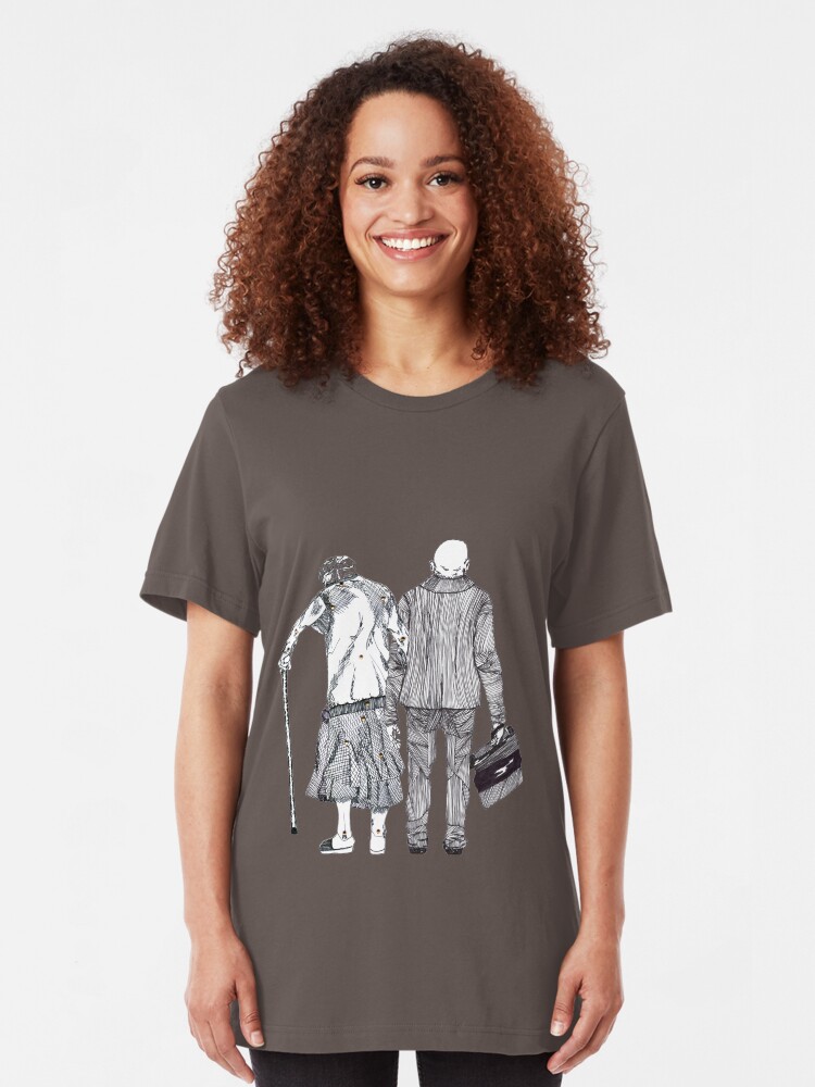 Alternative Ansicht von Älteres Paar - aus dem Musikvideo Pain Curator - Glaube und Wahrheit Slim Fit T-Shirt