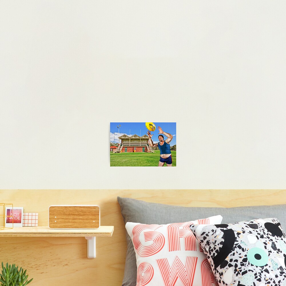 Mr March takes a Screamer! Photographic Print