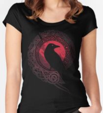 EDDA Women's Fitted Scoop T-Shirt