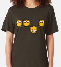Camiseta ajustada Una perspectiva completamente nueva para el búho