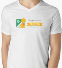 Google Maps | Straßenansicht | Vertrauenswürdiger Fotograf T-Shirt mit V-Ausschnitt für Männer