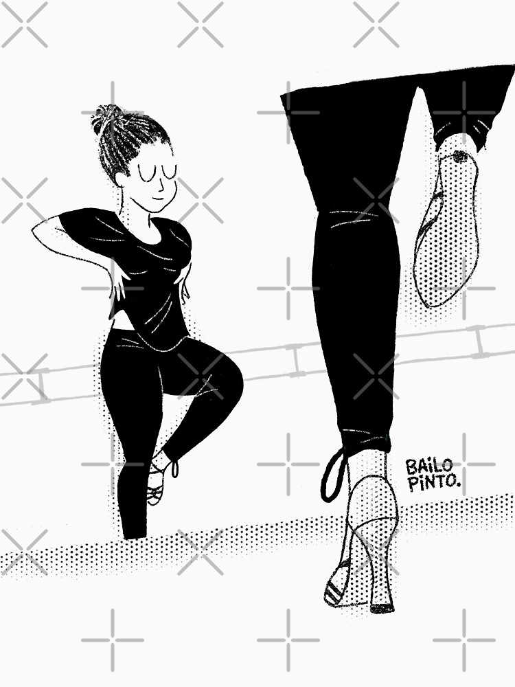 Salsera ensayando para bailar de bailopinto