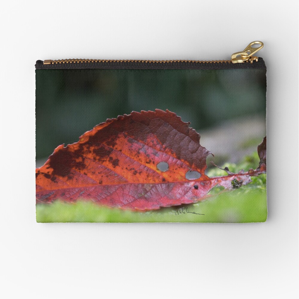 Leaf and moss Zipper Pouch