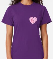 Feministische Valentinsgruß-Süßigkeits-Herzen im Rosa, nicht Ihr Baby Classic T-Shirt