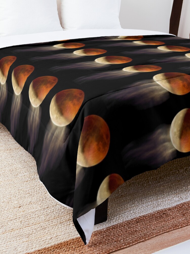 Alternate view of Lunar Eclipse with Cloud, Comforter