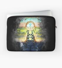 Morty Hovering with Death Crystal Grunge Painting Laptop Sleeve