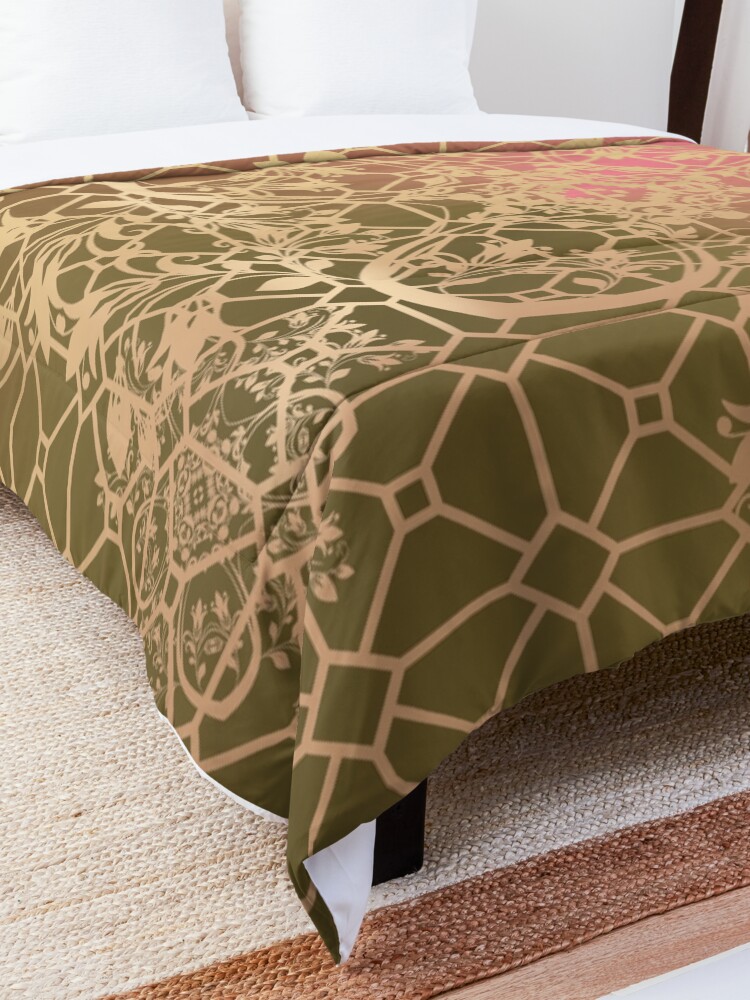 Alternate view of Gold Filigree and Lace on Green and Pink Comforter