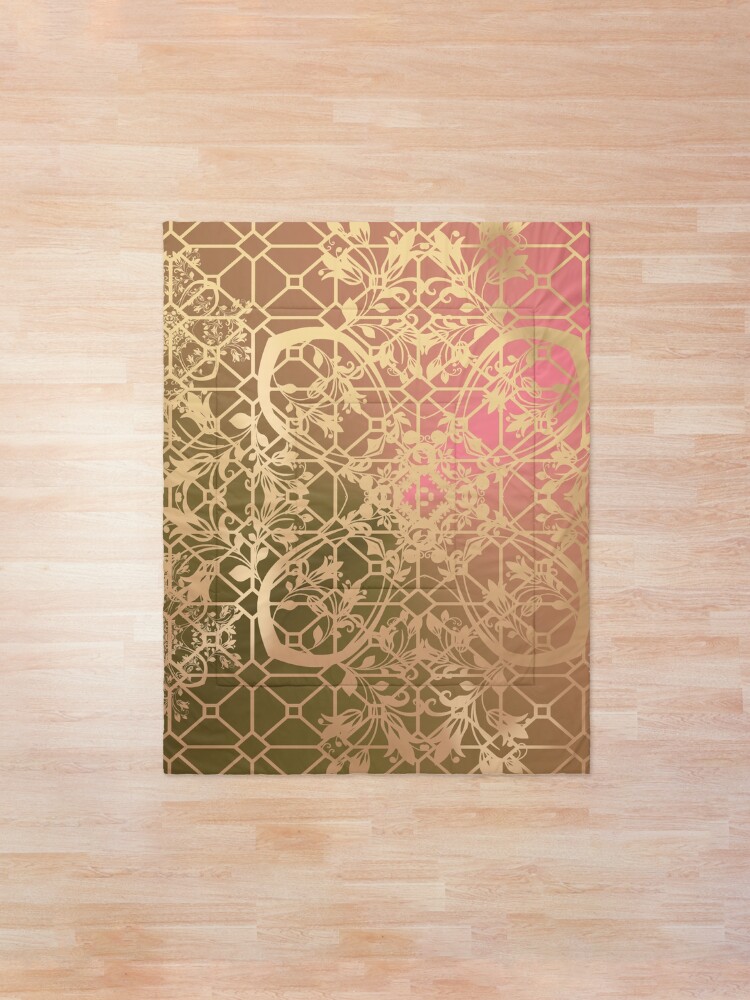 Alternate view of Gold Filigree and Lace on Green and Pink Comforter
