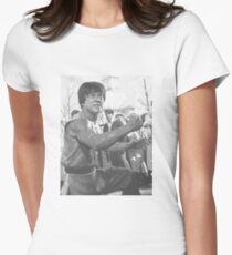 Jackie Chan Tailliertes T-Shirt für Frauen