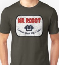 Mr Robot - Computer Repair With A Smile Unisex T-Shirt
